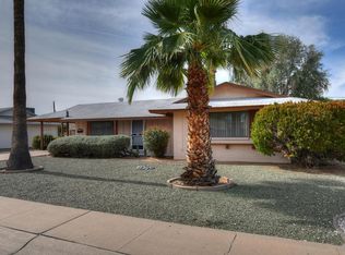 10827 W Crosby Dr, Sun City, AZ 85351