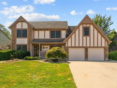 5722 Richards Cir, Shawnee, KS, 66216