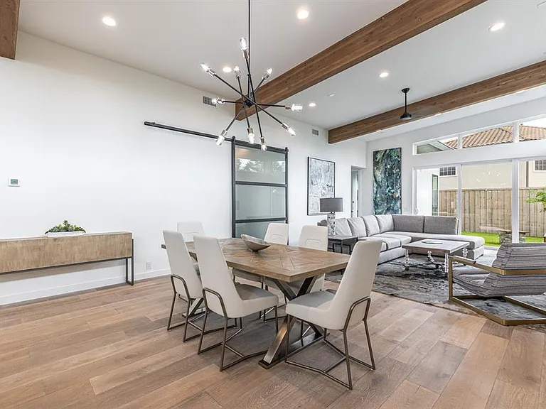 4202 Bonham St — Photo 25