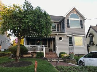 74 Grand Ave, Atlantic Highlands, NJ 07716
