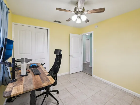 972 Balfrey Drive S, West Palm Beach, FL 33413
