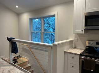 3241 Shunpike Rd #2, Mount Holly, VT 05758