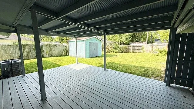 3 bed, 1.0 bath, 900 sqft, $1,325 — Photo 3