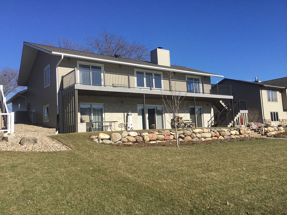 1st image of 15625 Harbor Dr