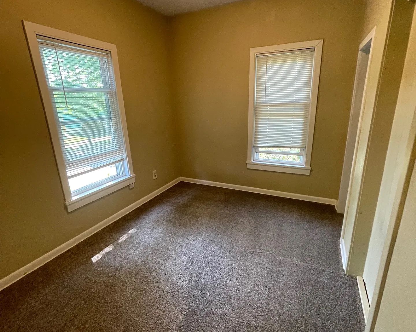 2 bed, $750 — Photo 3