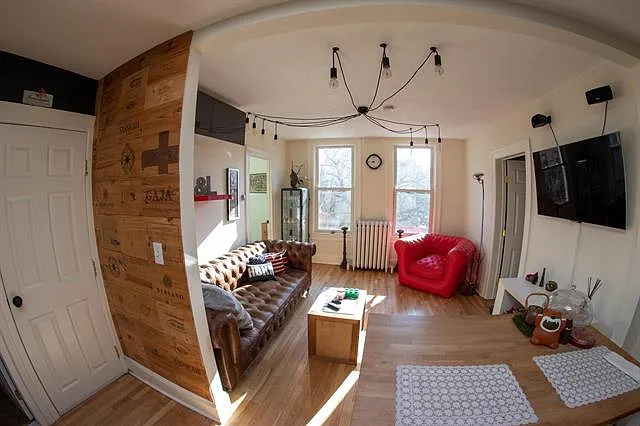 Apartment In Building, Hoboken, NJ — Photo 4