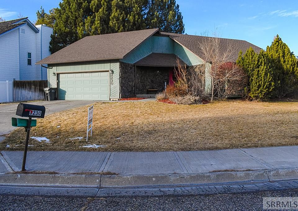 1st image of 3230 Tipperary Ln