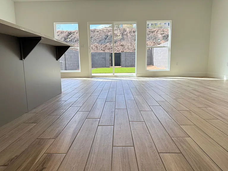 2019 W 250 S — Photo 18