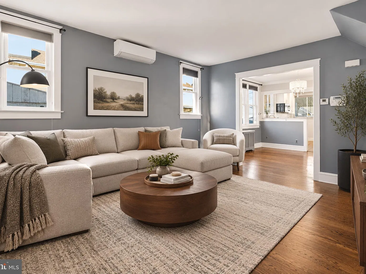 3 bed, 1.5 bath, 1804 sqft, $2,750 — Photo 3