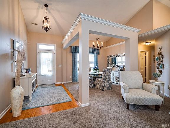 5th image of 20 Juanita Ct