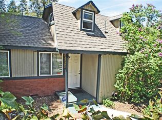 22590 Waters Dr, Crestline, CA 92325