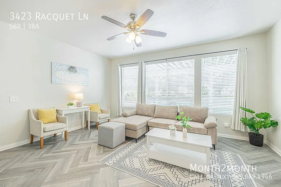 3423 Racquet Ln