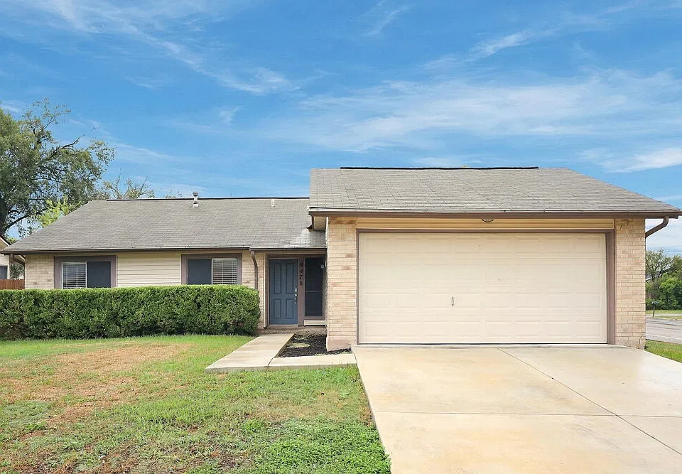 9478 Greens Point