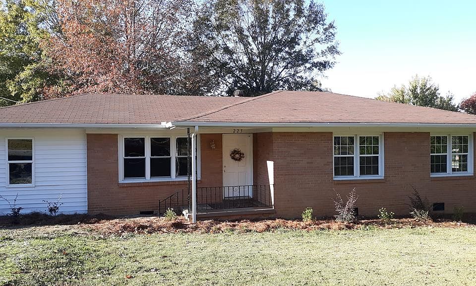1st image of 223 Alabama Ave
