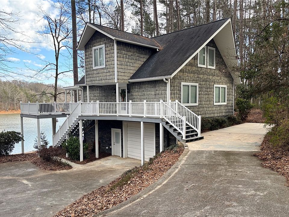 1st image of 1007 Summer Pl