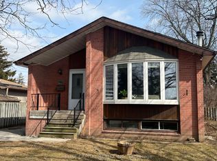 948 Reytan Blvd, Pickering, ON L1W 1Y7