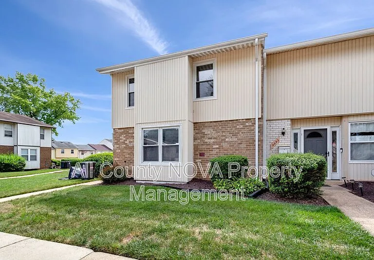 9995 Campus Way S #126 — Photo 2
