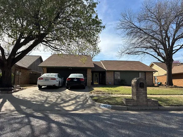 1213 Morrison Trl, Edmond, OK 73012
