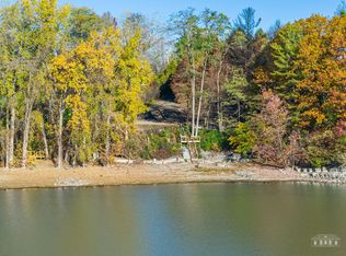 22-24 Hedge Row, Crown Pt, NY 12928