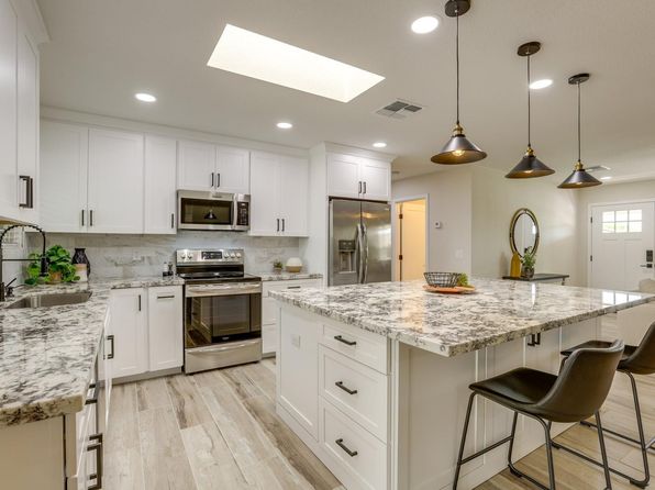 10320 W Sierra Dawn Dr