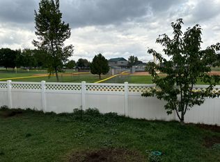 2835 SW Volcano Cir #1, Redmond, OR 97756