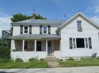 117 SE 1st St, Marion, WI 54950