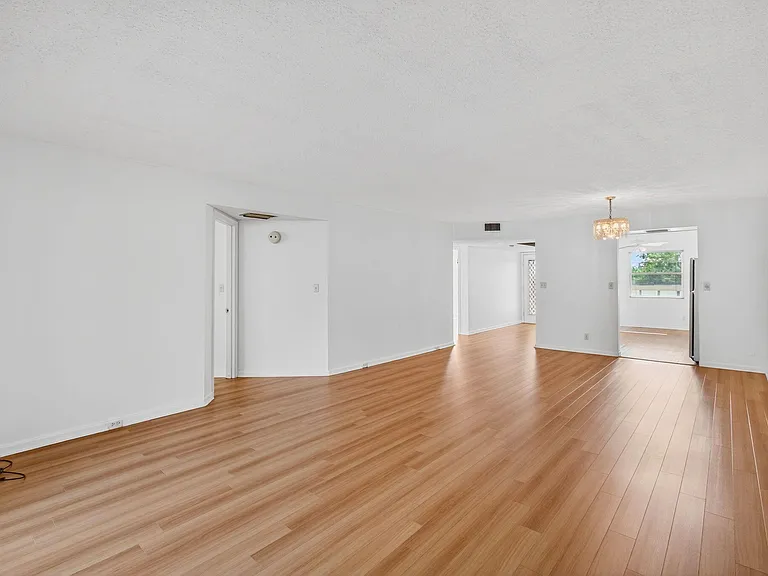 1501 Cayman Way #1501C4 — Photo 33