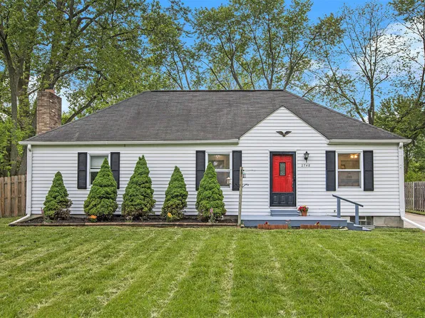 2748 Parkwood Ave, Ann Arbor, MI 48104