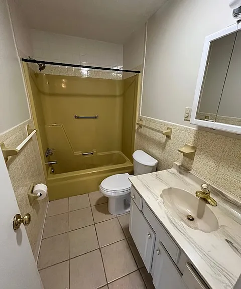 202 Melody Ln — Photo 8
