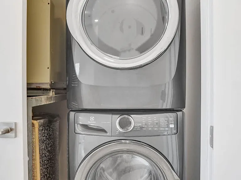 Washer/Dryer