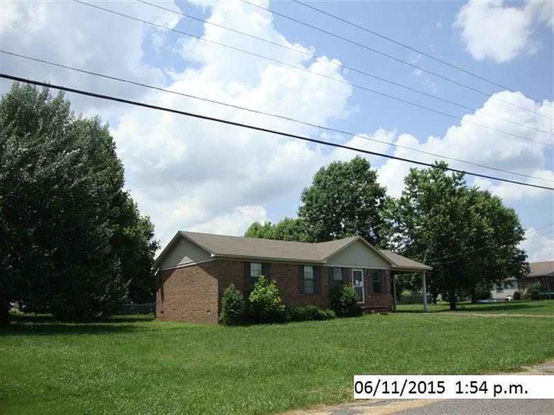 2nd image of 31 Fielddale Dr