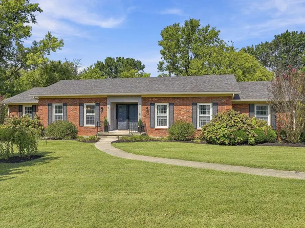 165 Mercer Ave, Harrodsburg, KY 40330