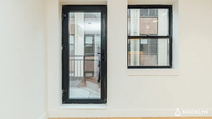 Rented by Nooklyn NYC LLC | media 47