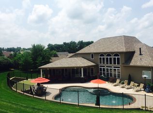 1035 Pleasant Meadow Dr, Lake Saint Louis, MO