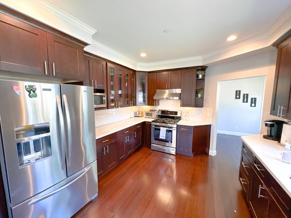800A Prospect Row