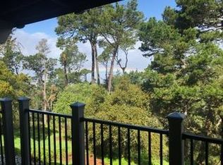 250 Forest Ridge Rd UNIT 11, Monterey, CA 93940