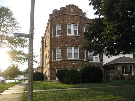 2nd image of 4252 Prescott Ave APT 2E
