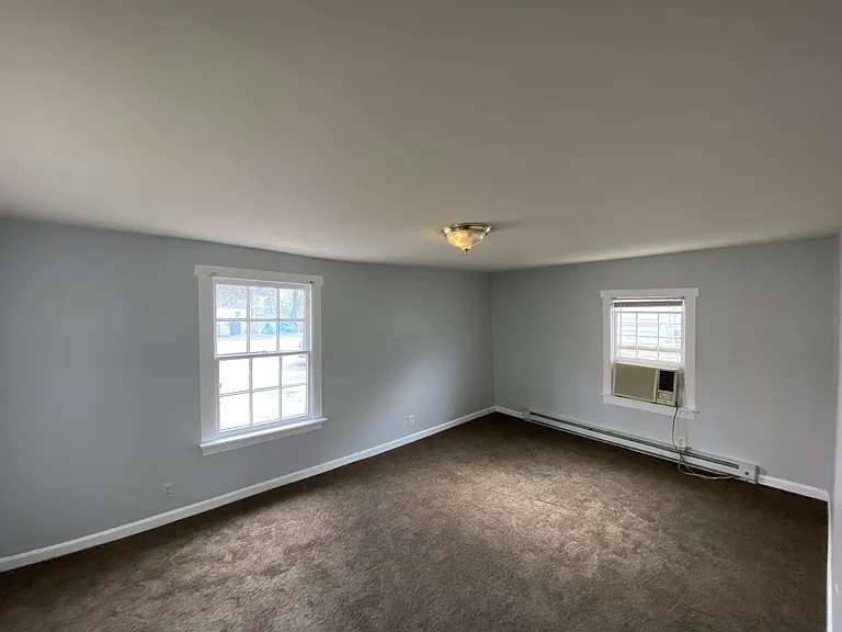 604 N Maple St #2 — Photo 2