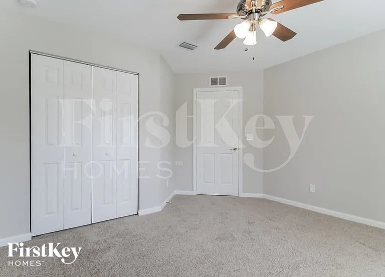 150 Breakwater St SE — Photo 13