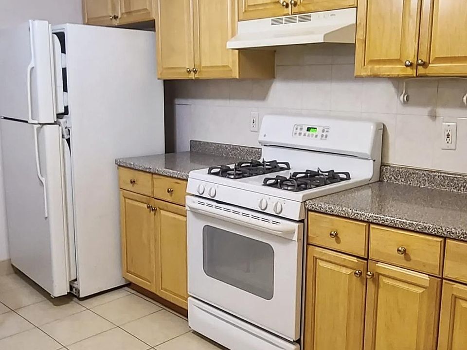 1st image of 1453 Stadium Ave #1