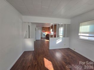 908 Linwood Rd, Gastonia, NC
