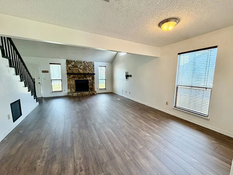 11548 Willet Ct N — Photo 5
