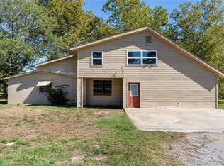 71078 S 329th Ct, Wagoner, OK 74467