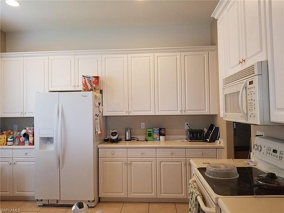 4th image of 9358 Palm Island Cir