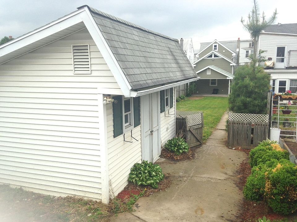 Shed