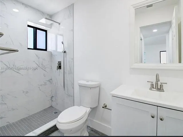 13885 NW 5th Ave — Photo 4