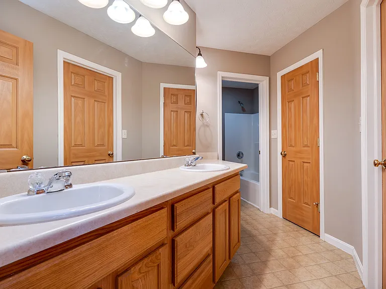 2043 Pine Forest Dr — Photo 15