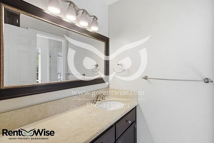 10 Arch St — Photo 30
