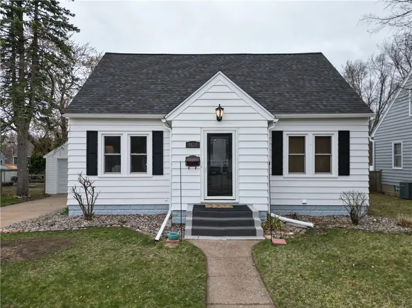 1622 Hoover Avenue, Eau Claire, WI 54701