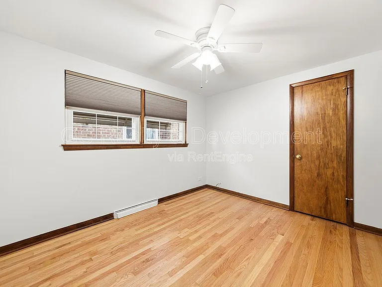5144 S Melvina Ave — Photo 8